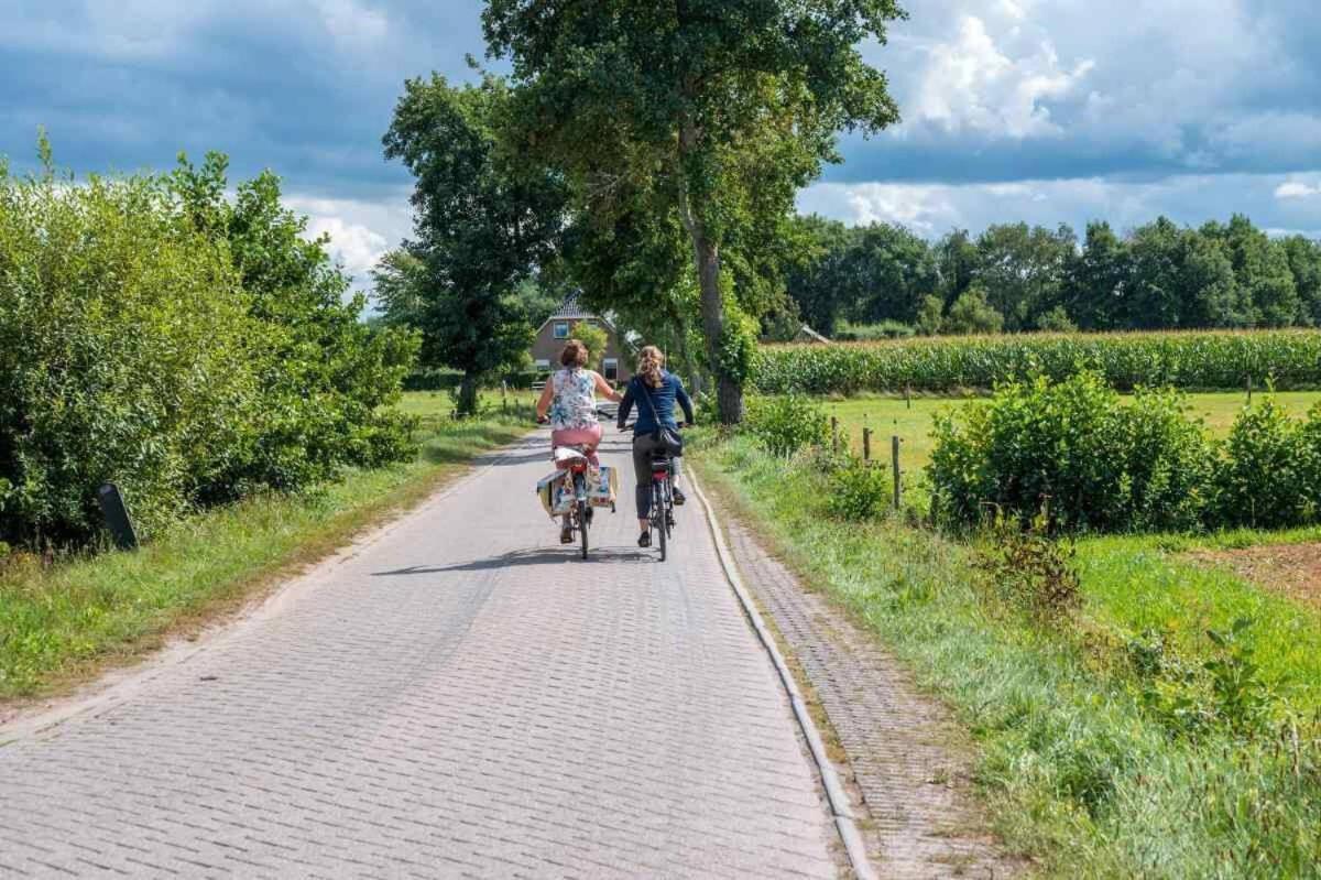 Вілла Charmant Chalet Op Een Bospark Op De Veluwe Пюттен Екстер'єр фото